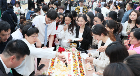 舞动舌尖，畅享仙医首届美食节