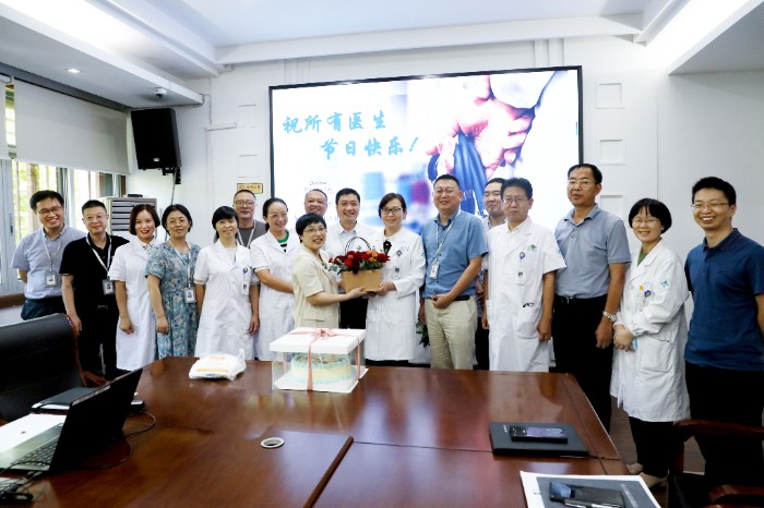 行政职能慰问.jpg