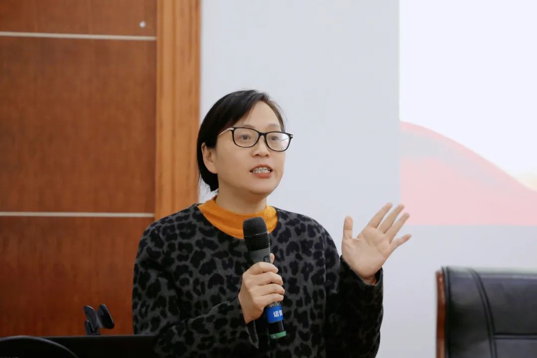 杨向红2.jpg