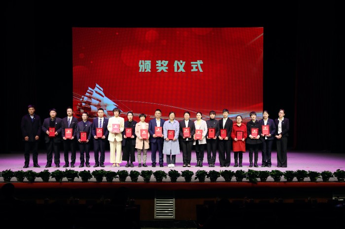 科研之星.JPG