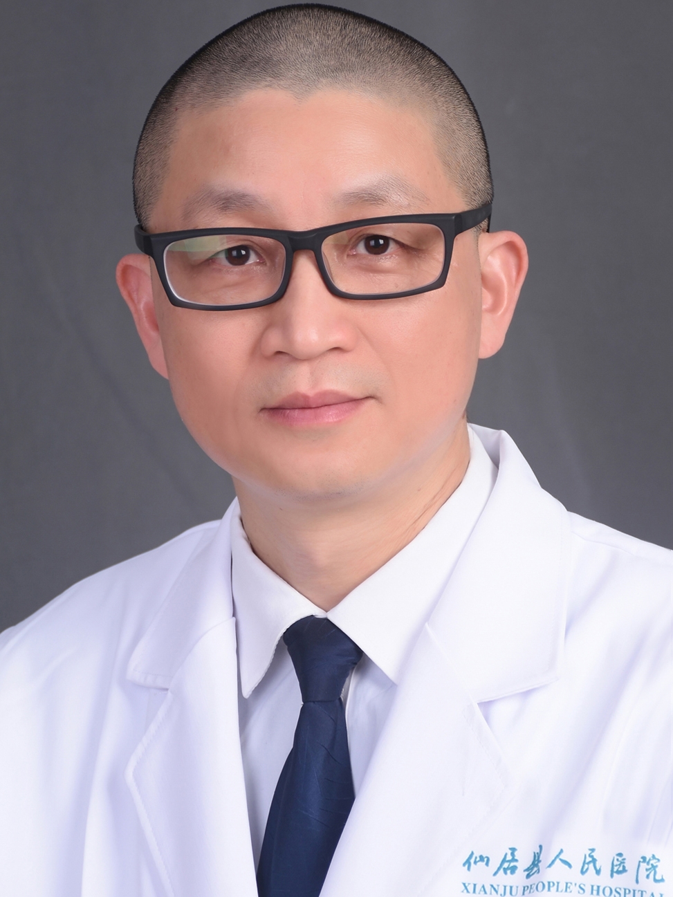 副主任医师 潘巍